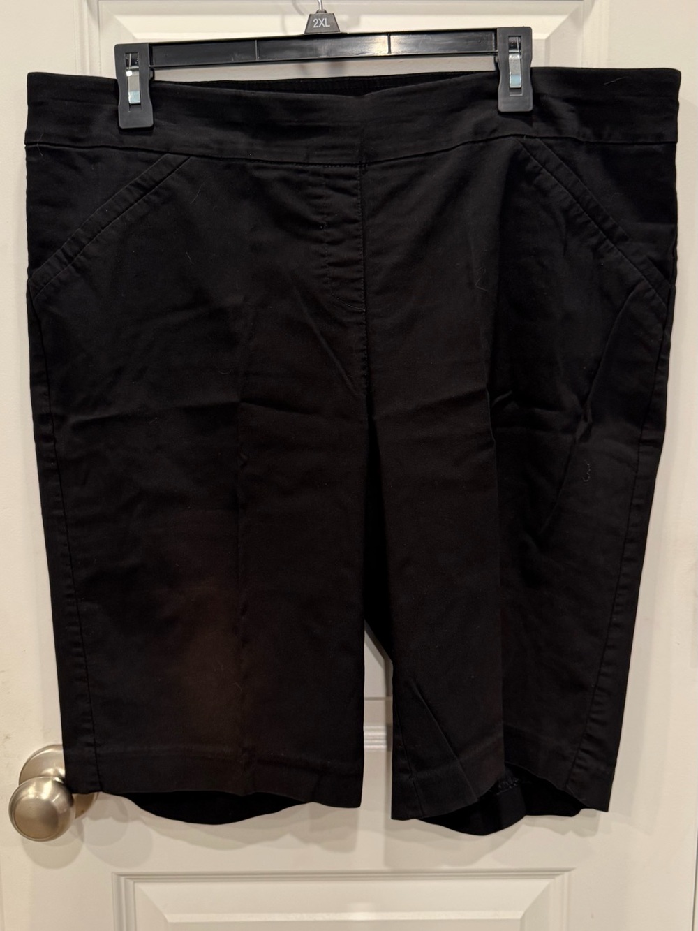 Coral Bay Solid Black Pull-On Bermuda Shorts